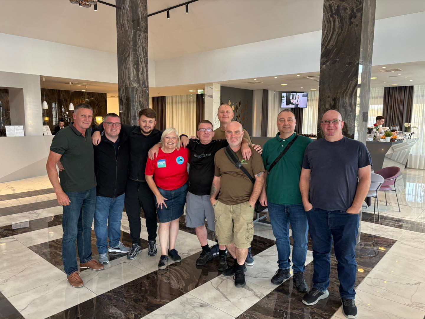 Anglers at Princess Hotel - Lake Sumbar